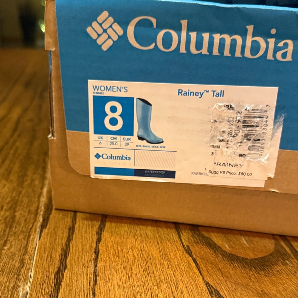 Columbia Women's Rainey Tall Boots in Blue I tried to wear one time at the beach